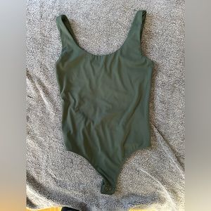 Express green body suit